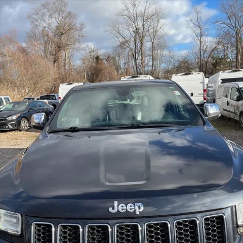 used 2015 Jeep Grand Cherokee car, priced at $8,995