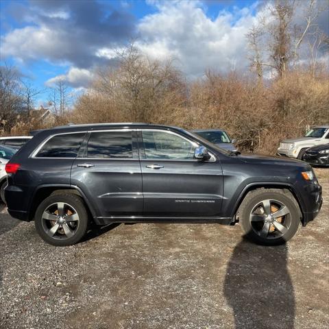 used 2015 Jeep Grand Cherokee car, priced at $8,995