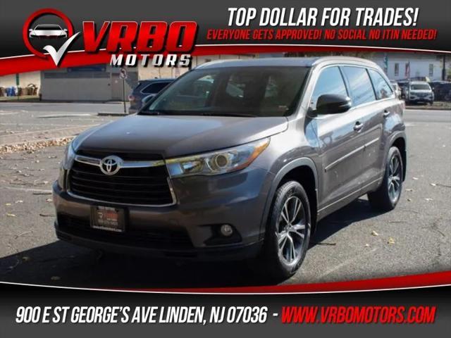 used 2016 Toyota Highlander car, priced at $22,999