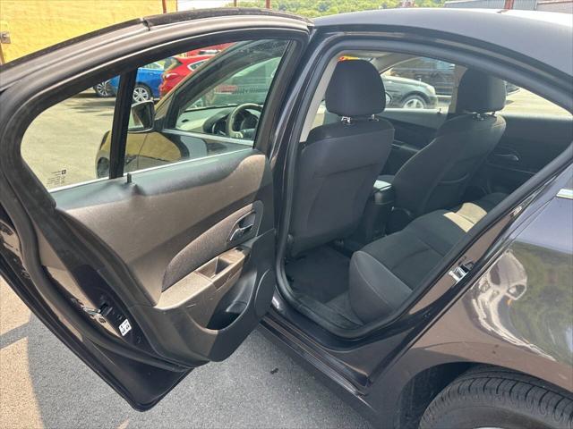 used 2016 Chevrolet Cruze Limited car, priced at $8,995