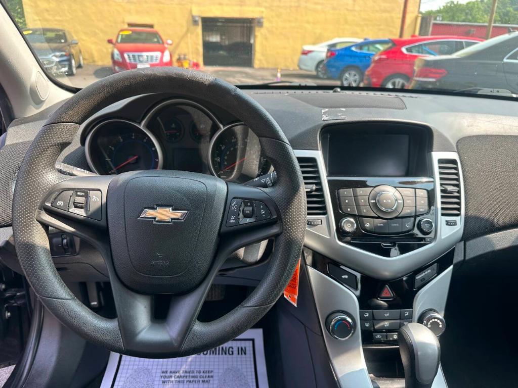 used 2016 Chevrolet Cruze Limited car, priced at $8,995