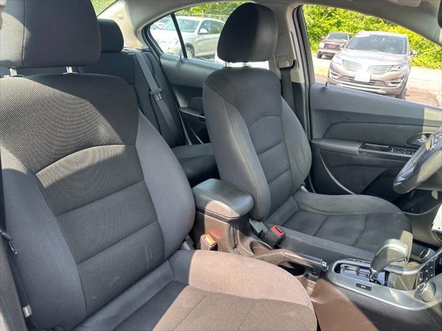 used 2016 Chevrolet Cruze Limited car, priced at $8,995