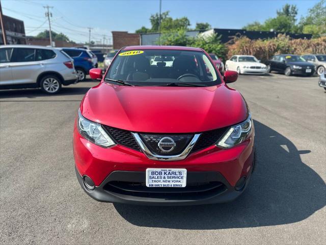 used 2018 Nissan Rogue Sport car, priced at $13,895