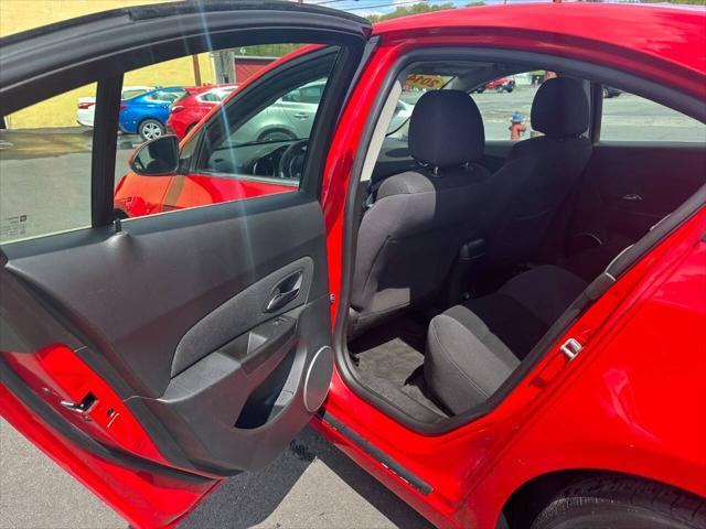 used 2014 Chevrolet Cruze car, priced at $8,495