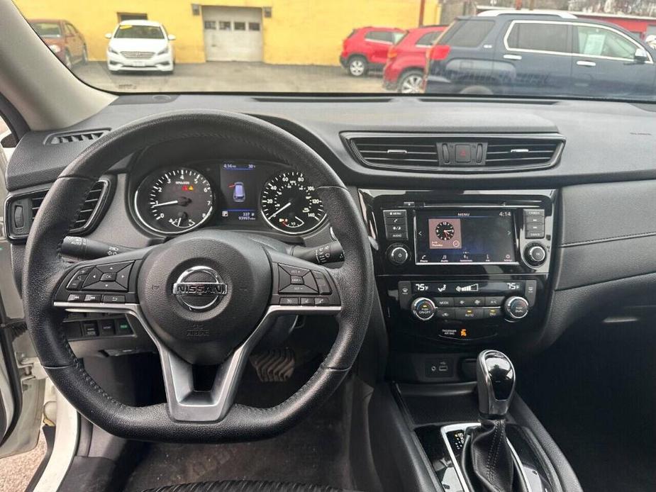 used 2019 Nissan Rogue car, priced at $17,595