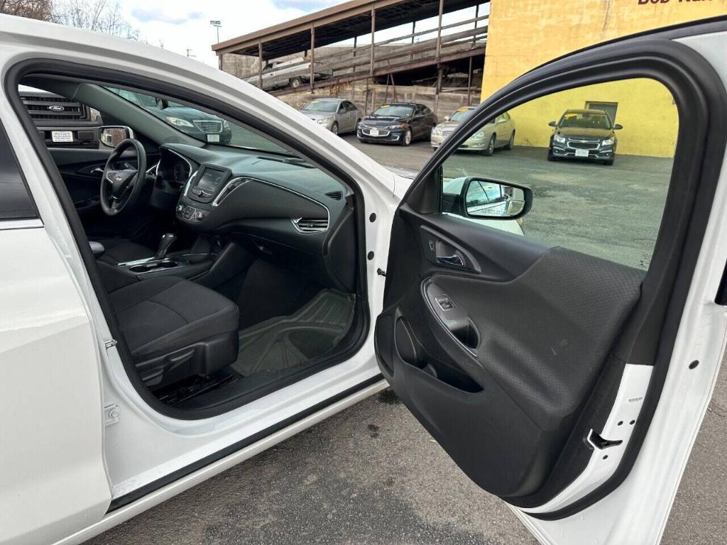 used 2018 Chevrolet Malibu car, priced at $14,995