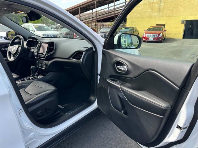 used 2019 Jeep Cherokee car, priced at $17,995