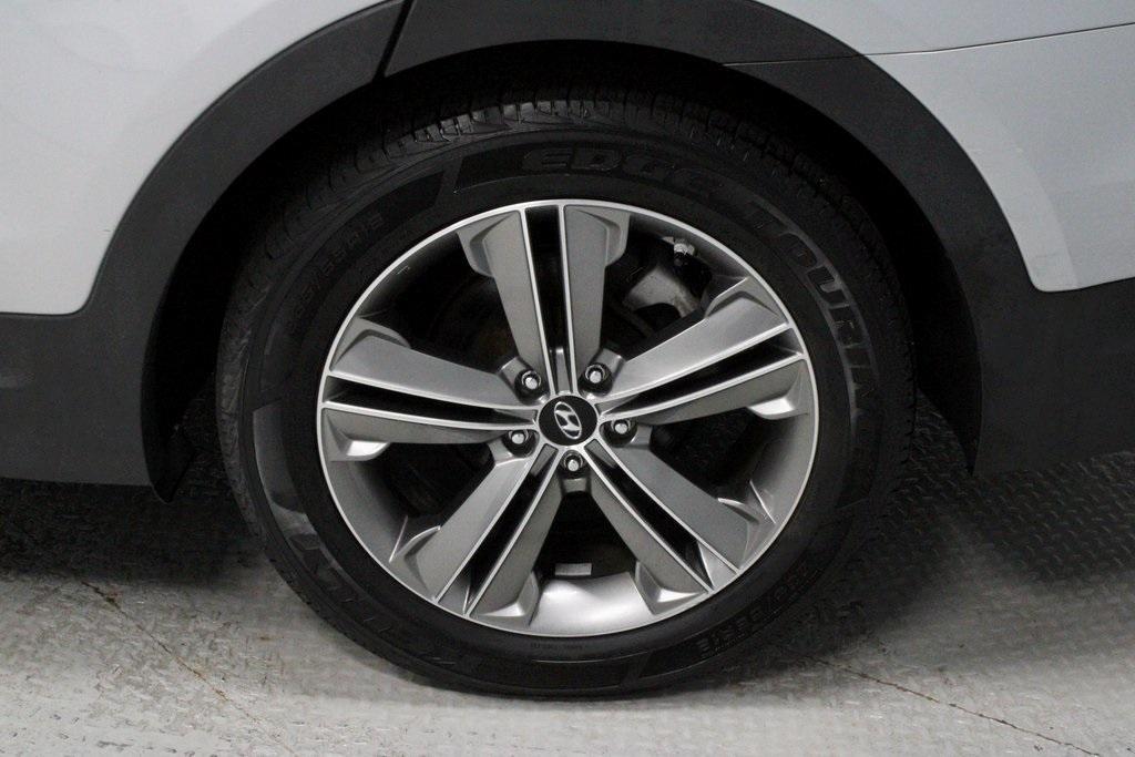 used 2014 Hyundai Santa Fe car, priced at $9,809