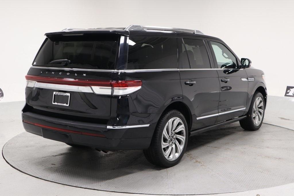 used 2022 Lincoln Navigator car, priced at $50,386