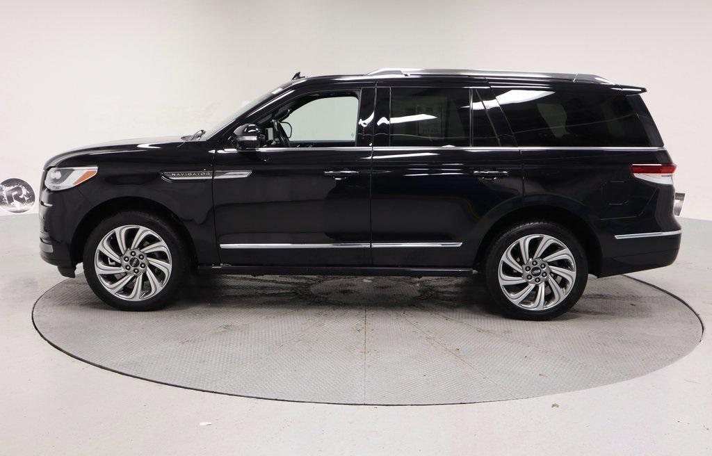 used 2022 Lincoln Navigator car, priced at $50,386