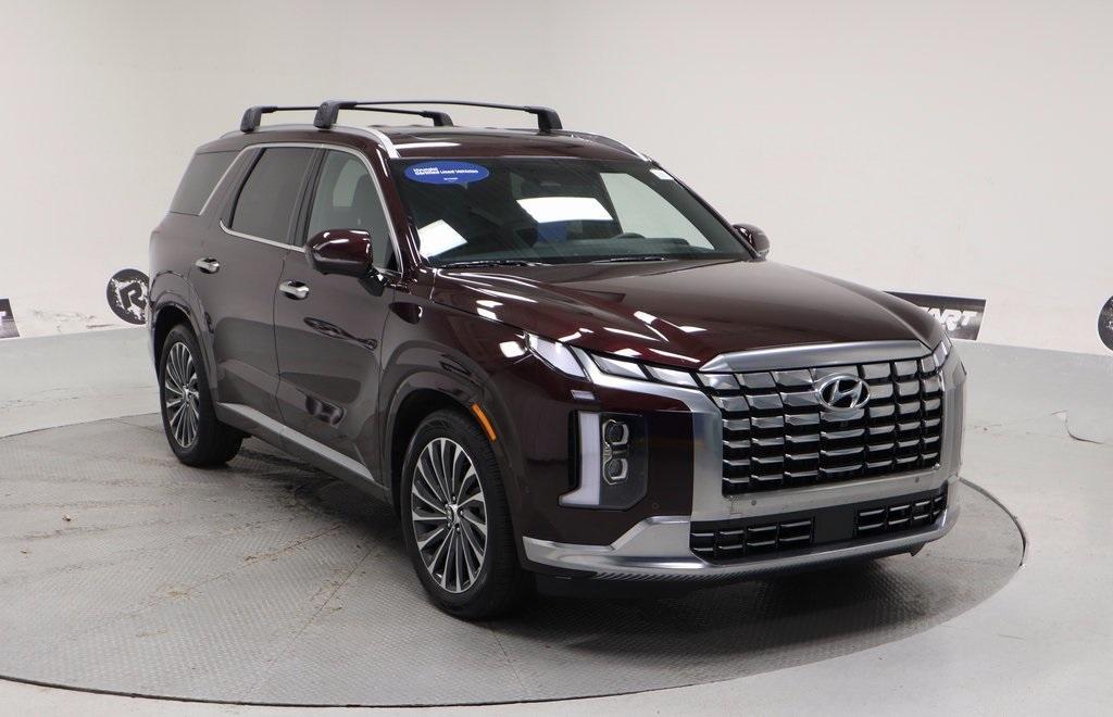 used 2024 Hyundai Palisade car, priced at $42,057