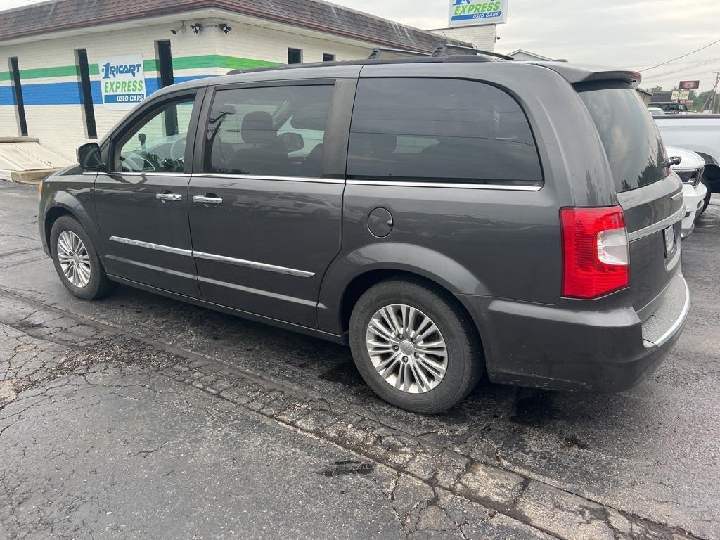 used 2015 Chrysler Town & Country car, priced at $10,506