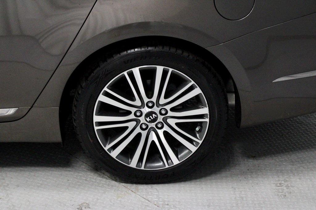 used 2014 Kia Cadenza car, priced at $10,000