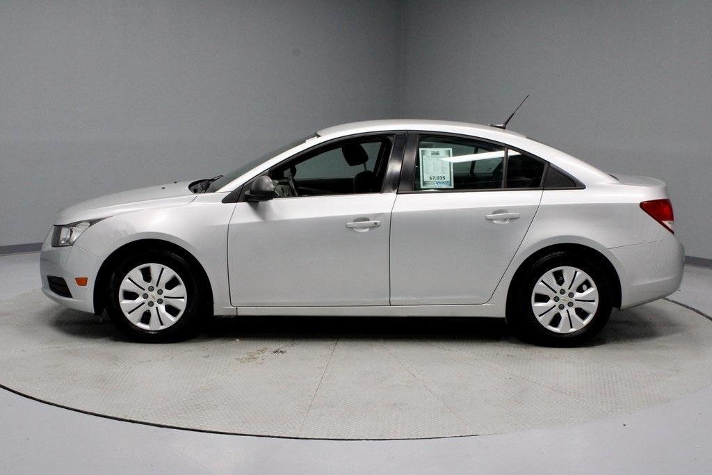 used 2014 Chevrolet Cruze car, priced at $5,533