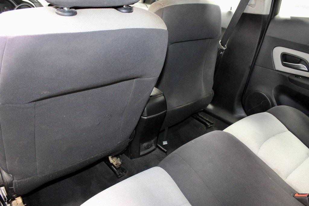 used 2014 Chevrolet Cruze car, priced at $5,533