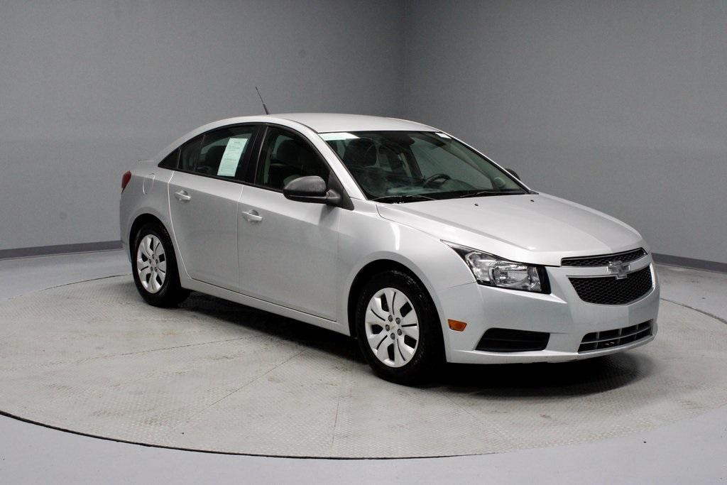used 2014 Chevrolet Cruze car, priced at $5,533