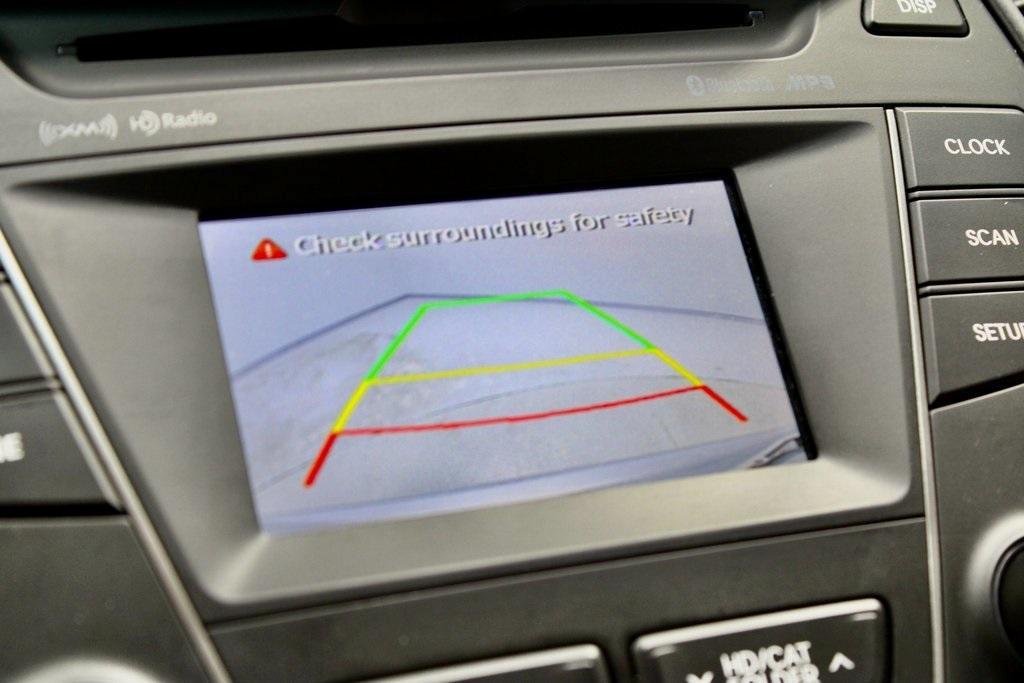 used 2015 Hyundai Santa Fe car, priced at $10,102