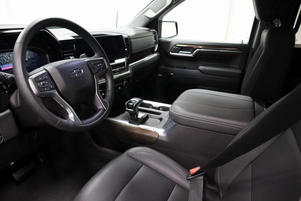 used 2024 Chevrolet Silverado 1500 car, priced at $52,424