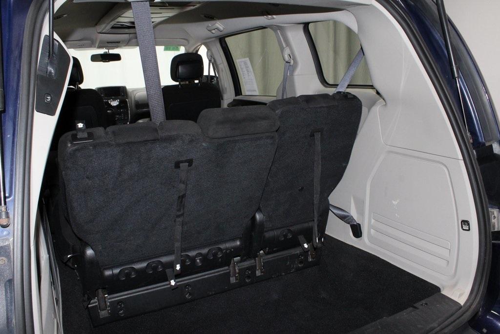 used 2015 Chrysler Town & Country car, priced at $9,310