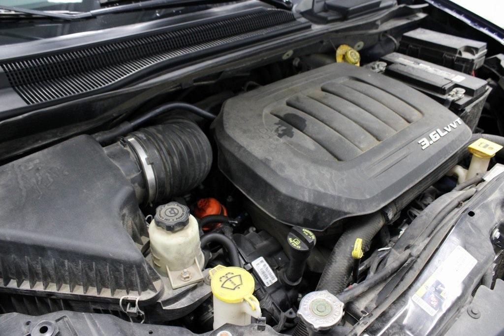 used 2015 Chrysler Town & Country car, priced at $9,310