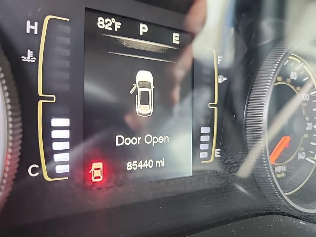 used 2015 Jeep Cherokee car, priced at $11,151