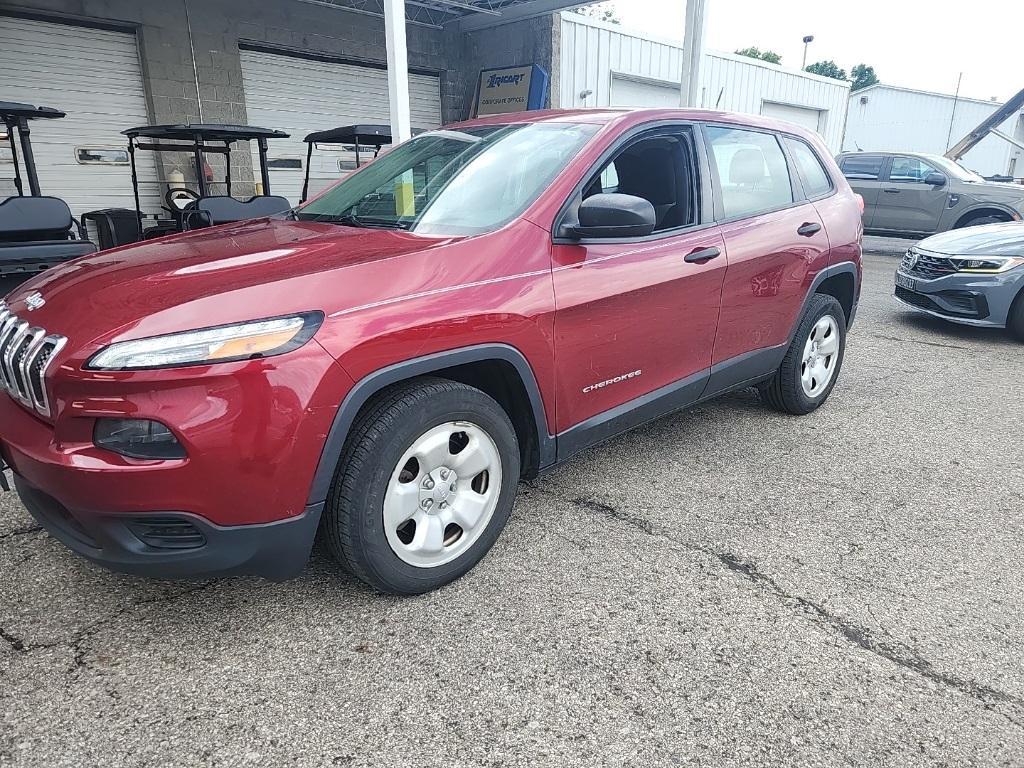 used 2015 Jeep Cherokee car, priced at $11,151