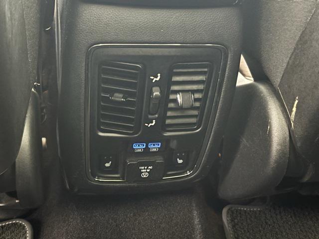 used 2021 Jeep Grand Cherokee car, priced at $27,399