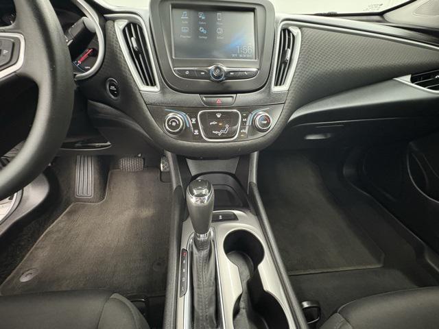 used 2018 Chevrolet Malibu car, priced at $10,999