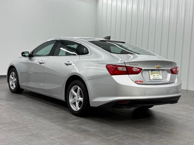 used 2018 Chevrolet Malibu car, priced at $10,999