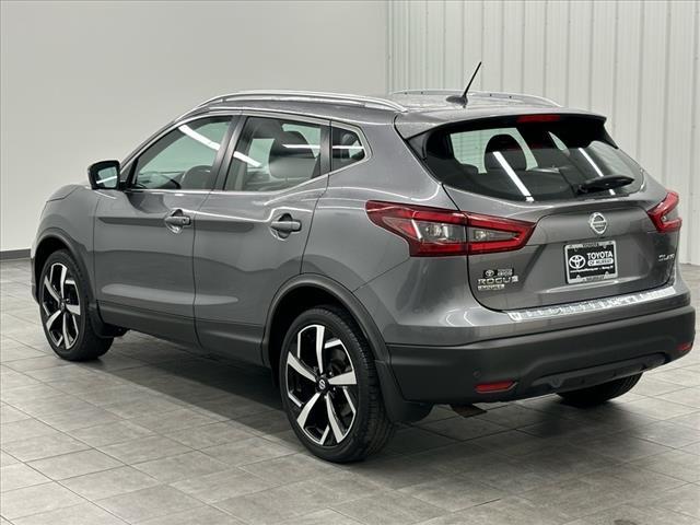 used 2022 Nissan Rogue Sport car, priced at $20,995