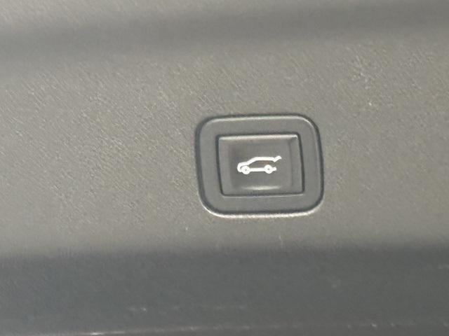 used 2021 Chevrolet Tahoe car, priced at $44,999