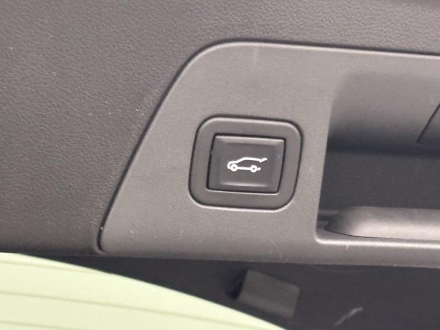 used 2022 Buick Envision car, priced at $22,999