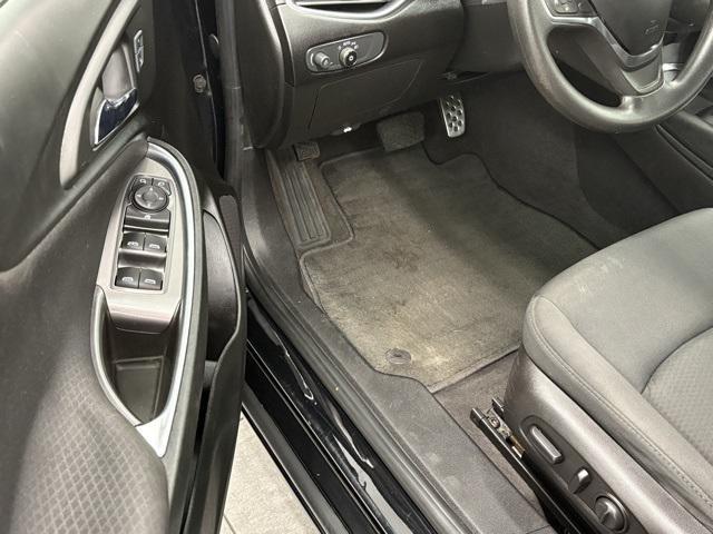 used 2016 Chevrolet Malibu car, priced at $10,999