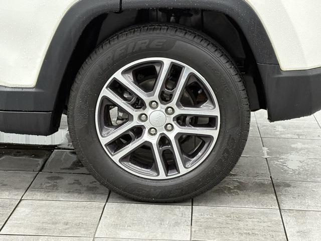 used 2019 Jeep Compass car, priced at $11,999