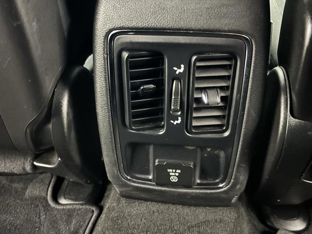 used 2014 Jeep Grand Cherokee car, priced at $11,999