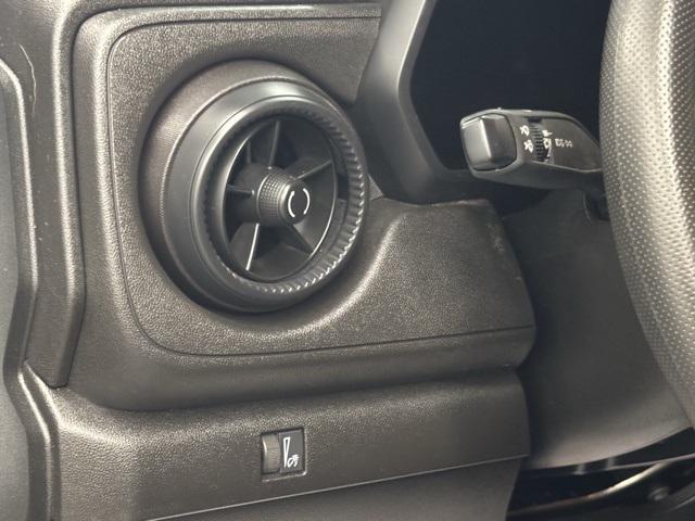 used 2023 Chevrolet Colorado car, priced at $33,399