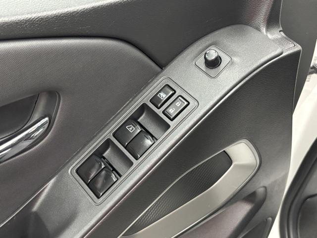 used 2022 Nissan Frontier car, priced at $29,999