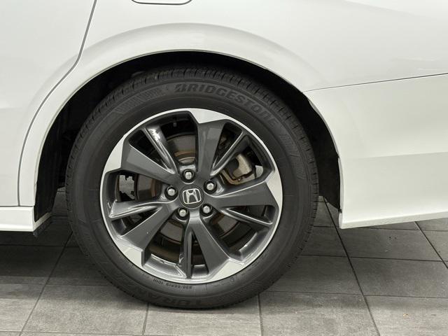 used 2024 Honda Odyssey car, priced at $40,995