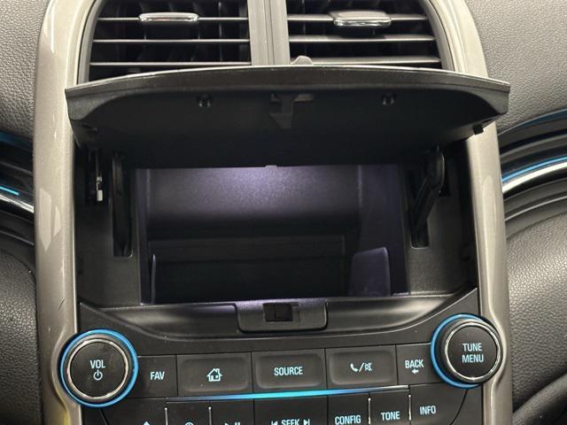 used 2015 Chevrolet Malibu car, priced at $9,999