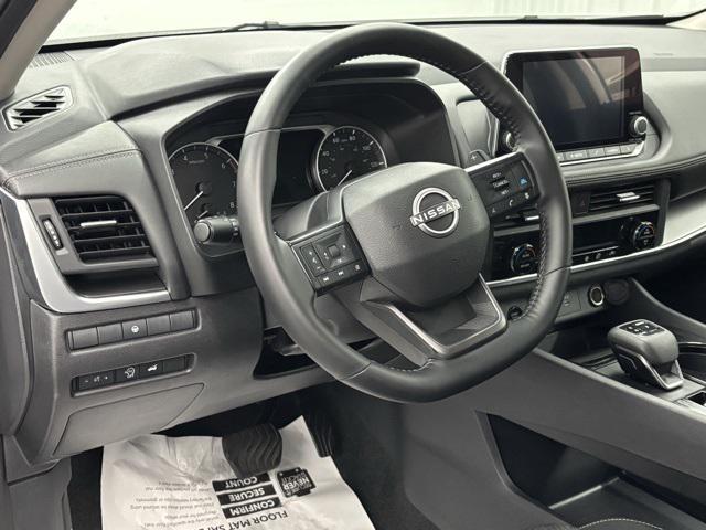 used 2025 Nissan Rogue car, priced at $24,995