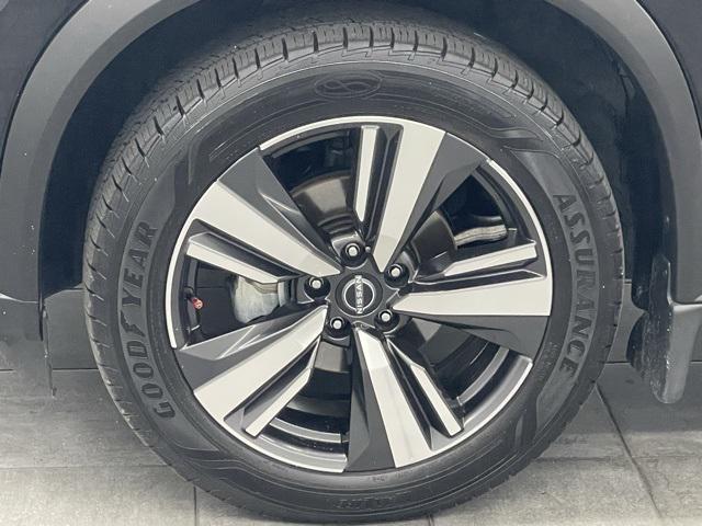 used 2022 Nissan Rogue car, priced at $25,599