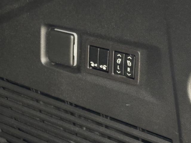 used 2023 Chevrolet Tahoe car, priced at $62,299