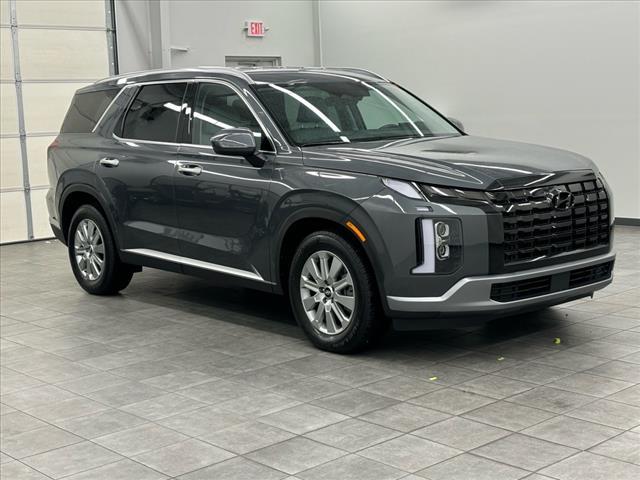 used 2024 Hyundai Palisade car, priced at $34,995