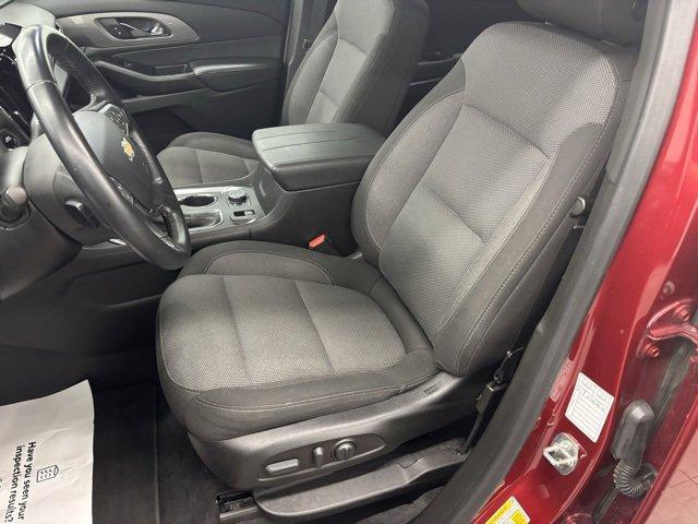 used 2023 Chevrolet Traverse car, priced at $29,999