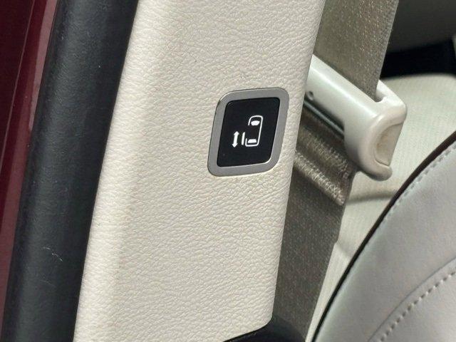used 2017 Chrysler Pacifica car, priced at $12,999
