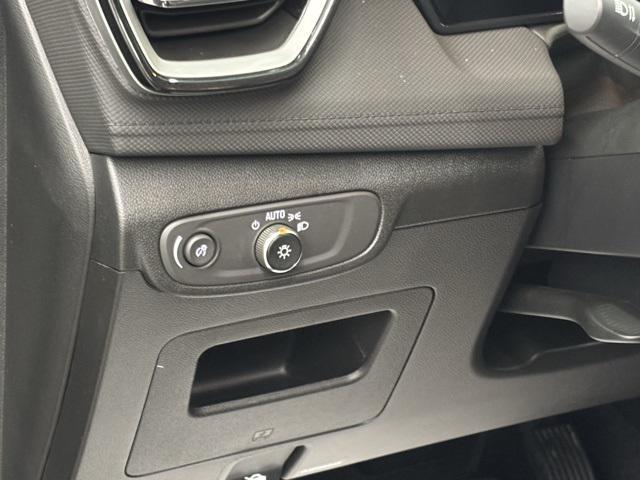 used 2024 Chevrolet TrailBlazer car, priced at $23,799