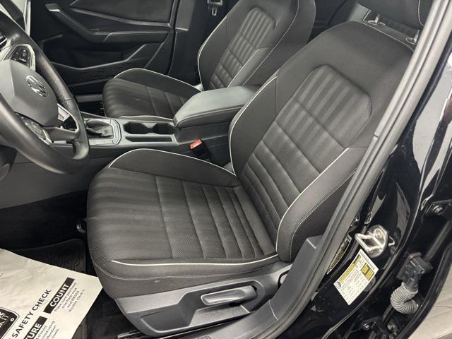 used 2024 Volkswagen Jetta car, priced at $19,995