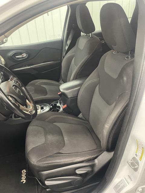 used 2015 Jeep Cherokee car, priced at $10,999