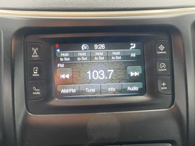 used 2015 Jeep Cherokee car, priced at $10,999