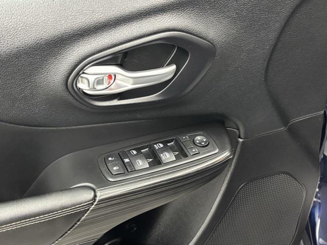 used 2014 Jeep Cherokee car, priced at $11,999